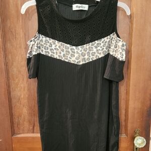 Haplies Women's Black Top with Leopard Detail